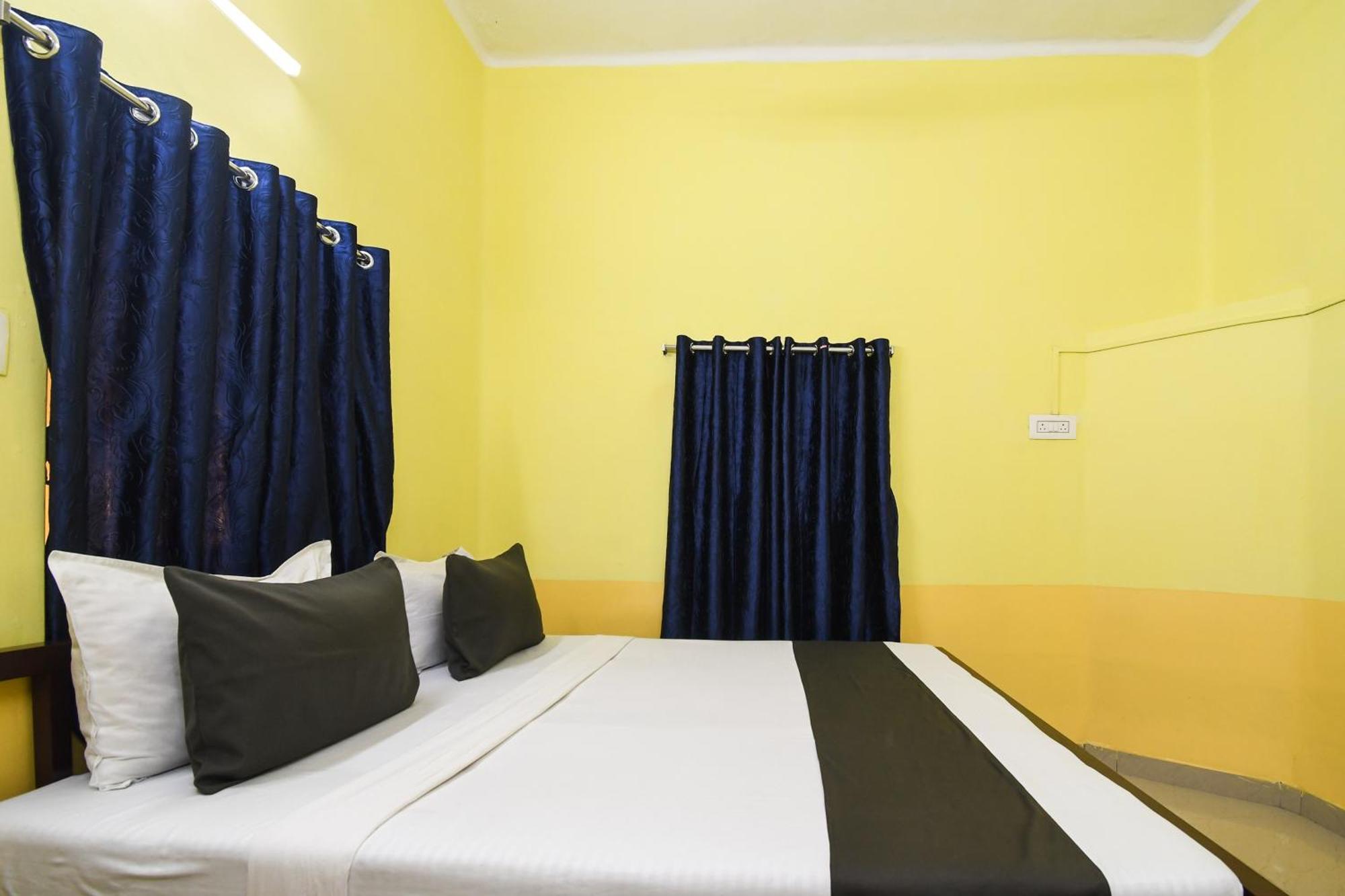 Oyo Heritage Inn Guest House كولكاتا المظهر الخارجي الصورة