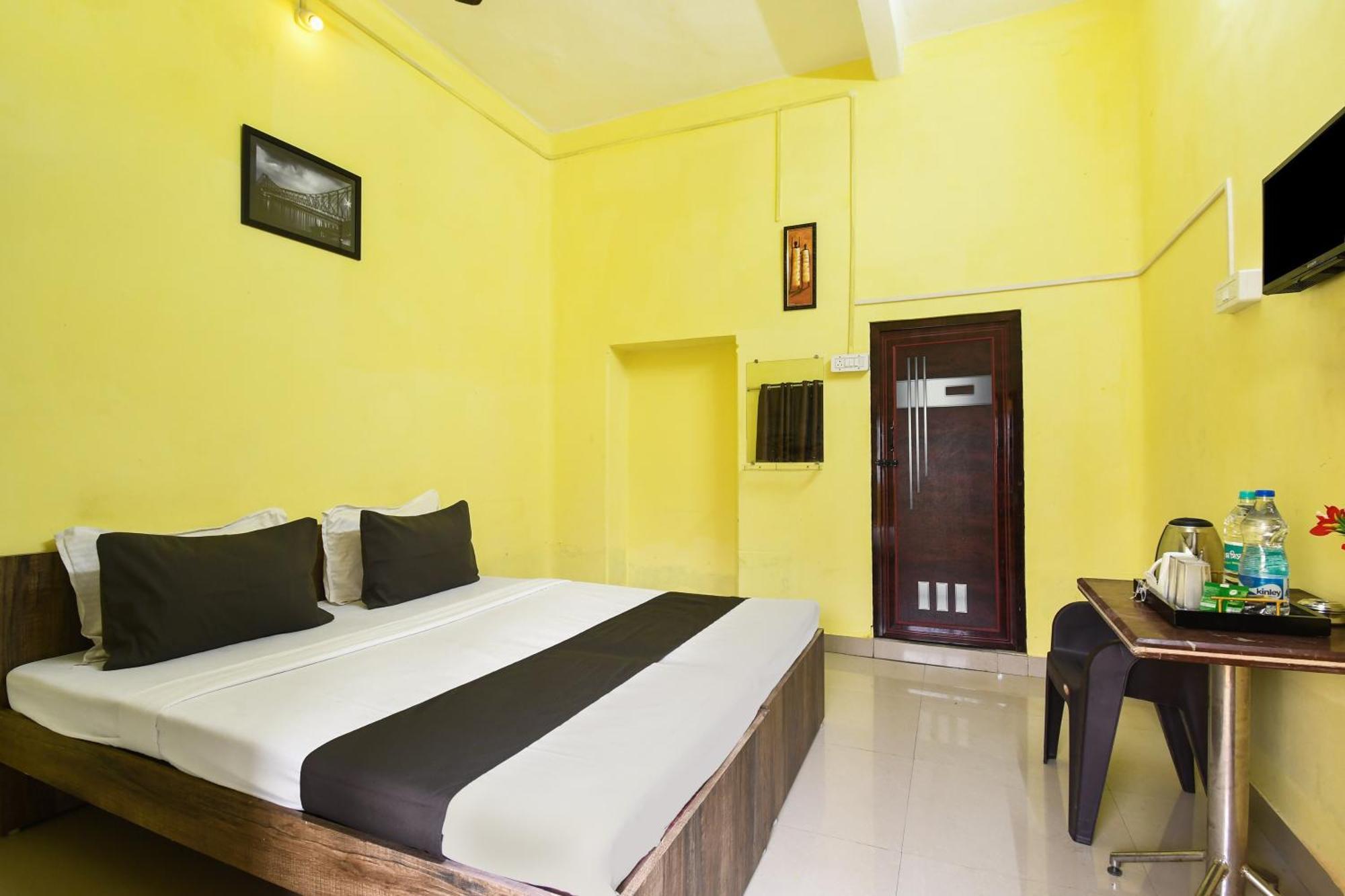 Oyo Heritage Inn Guest House كولكاتا المظهر الخارجي الصورة