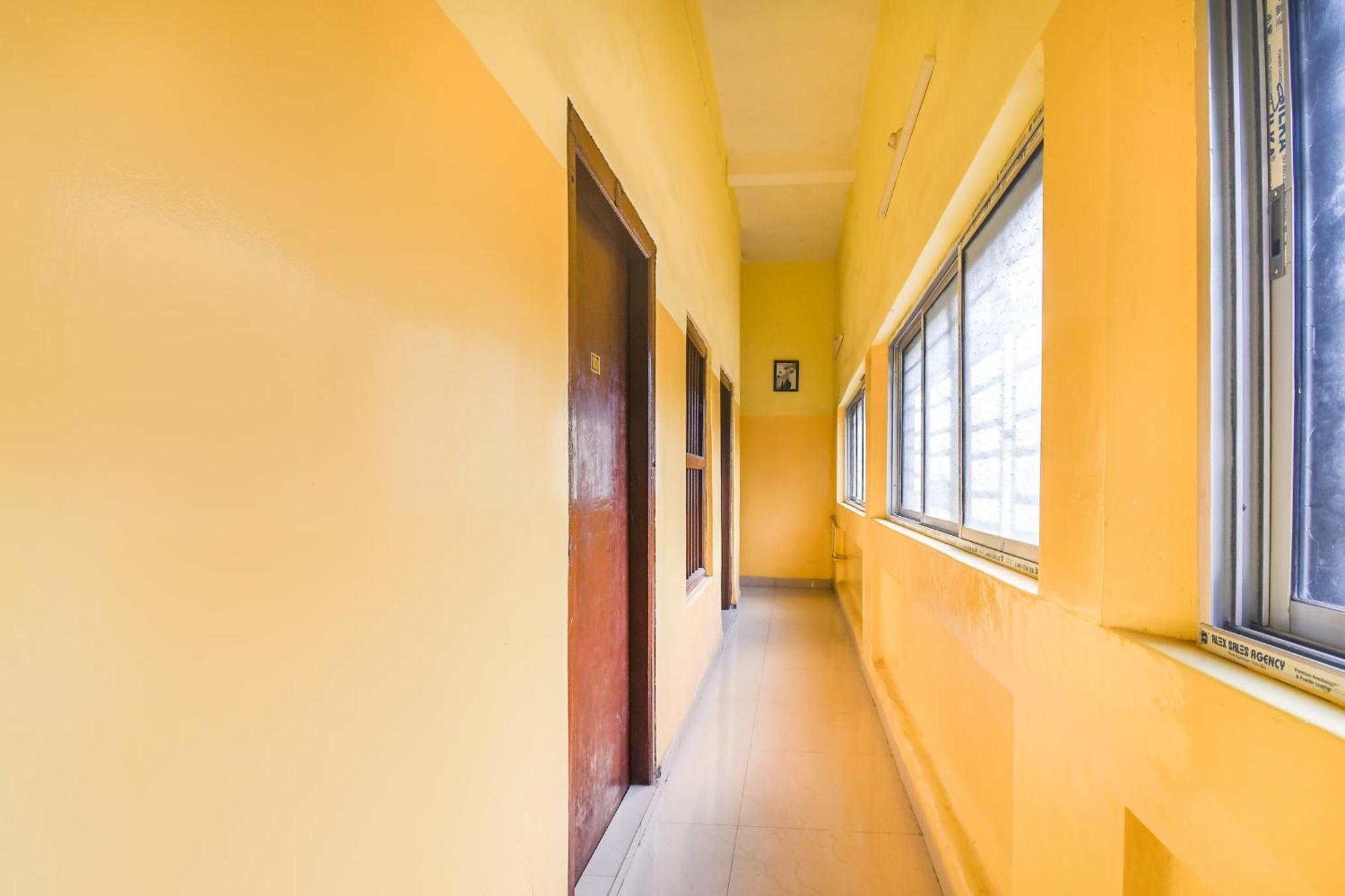 Oyo Heritage Inn Guest House كولكاتا المظهر الخارجي الصورة